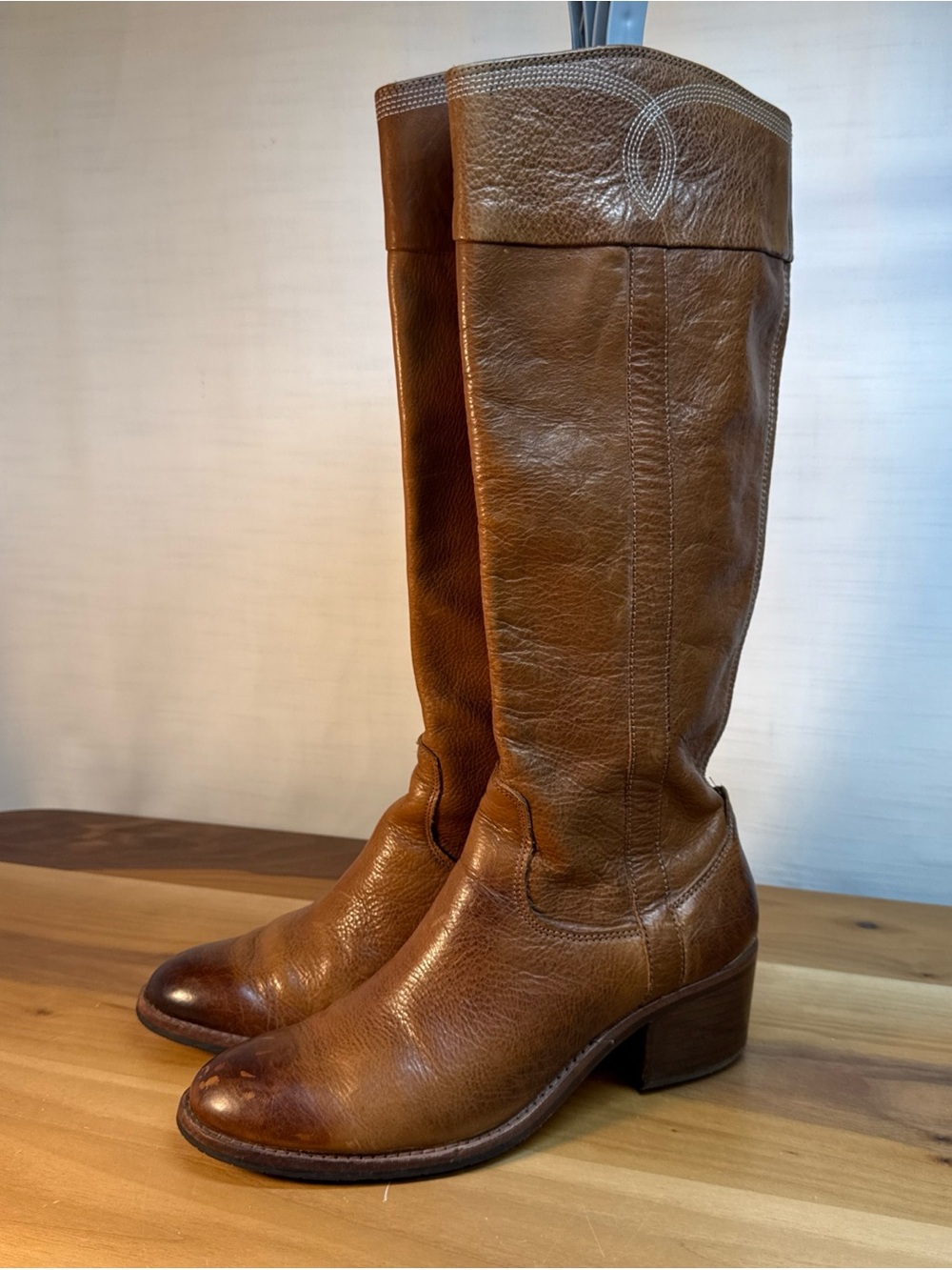 Donald J Pliner Willi Tall Riding Boots Women’s 7.5 M Leather Cognac Brown